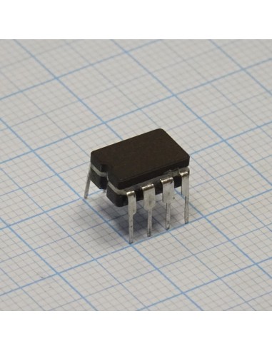 LM193JG, Компаратор сдвоенный дифференциальный